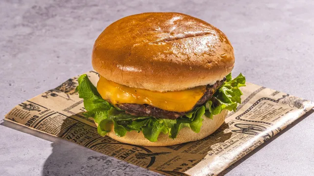 Liellopa Burgers